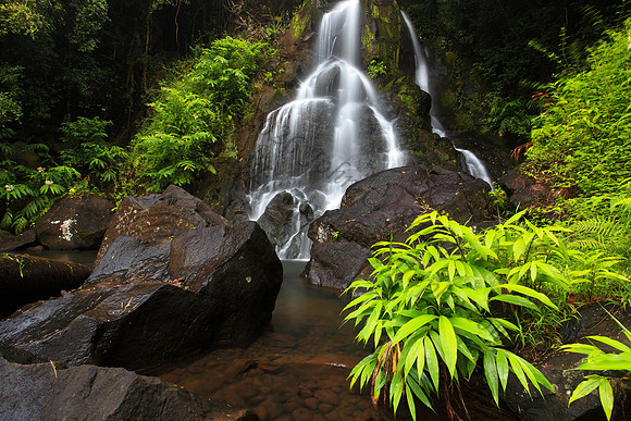 Secret waterfall in Nuuanu on Oahu Hawaii
