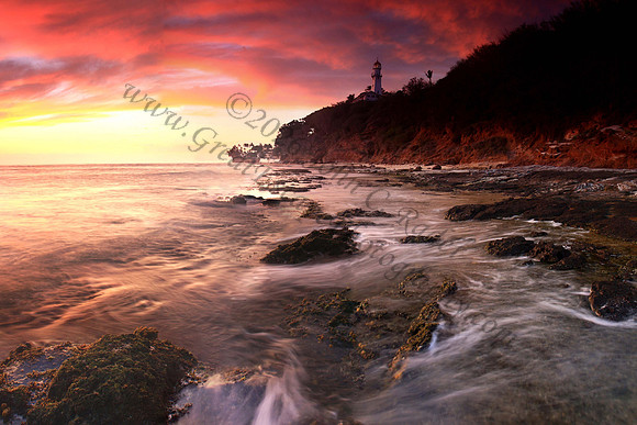 Sunset vibrant colorful amazing Diamond Head Beach Honolulu Oahu Hawaii