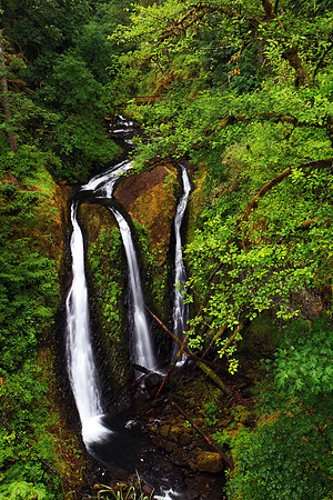 Triple Falls located in Columbia River Gorge, Oregon, waterfall