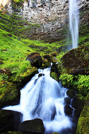 Watson Falls, Umpqua National Forest, Oregon, waterfall